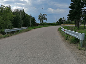 Безбеднији саобраћај на путу Брестач - Суботиште