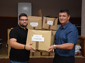 Донација велики подстрек играчима