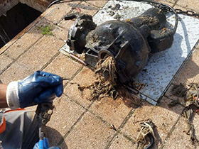 Апел ЈКП ВИК – загушење канализације може изазвати катастрофу