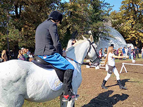 Корисници Дневног боравка наступили на коњичким играма