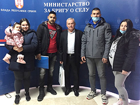 Скућиле се још две младе породице у општини Пећинци