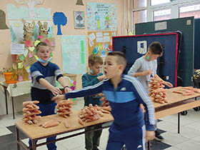 Дани кукуруза у купинској школи