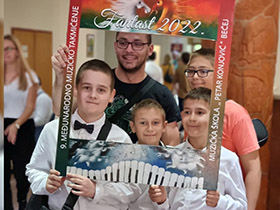 Tri nagrade za mlade pećinačke tamburaše