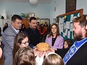 Nastavljamo putem svetosavlja