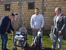 ĐOKIĆ: Želimo da sva novorođenčad imaju pristojne uslove za odgajanje