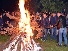 ЂОКИЋ: Да целе године будемо какви смо на Божић
