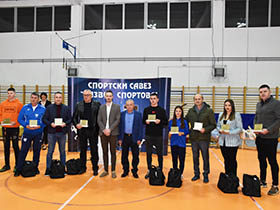 Лауреати пример младим талентима