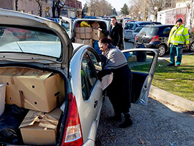 „Шимановчанке“ настављају са испоруком половне гардеробе