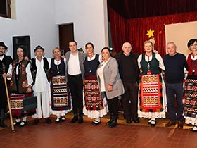 Сремачко вече угрејало срца публике