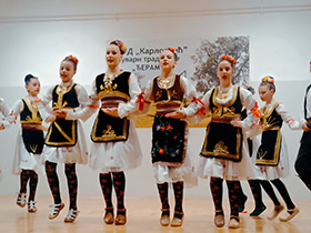 Оживело неговање народне традиције у Карловчићу