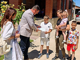 Opština podržava male maturante i njihove roditelje (Video)