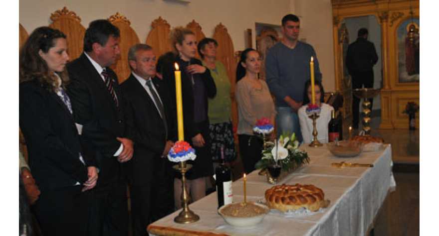 Održana liturgija povodom slave opštine Pećinci