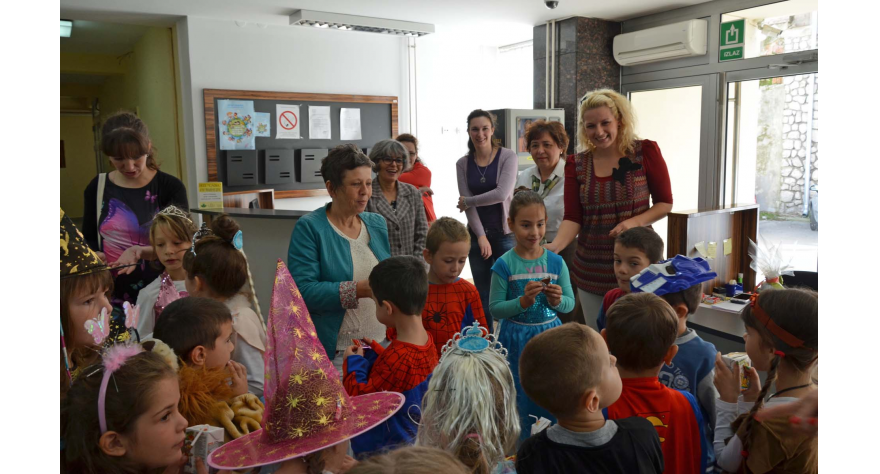 Predškolci u tradicionalnoj poseti Opštinskom uslužnom centru