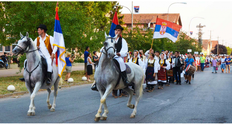 Defile mladosti i kulturne baštine