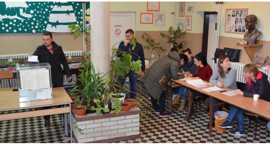 Do 9 časova pravo glasa iskoristilo 1.295 građana