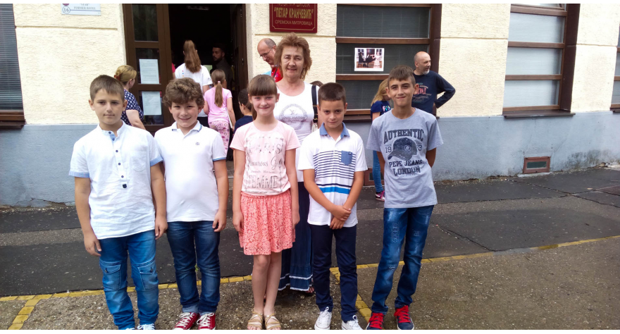 Najviše ocene za pećinačke đake