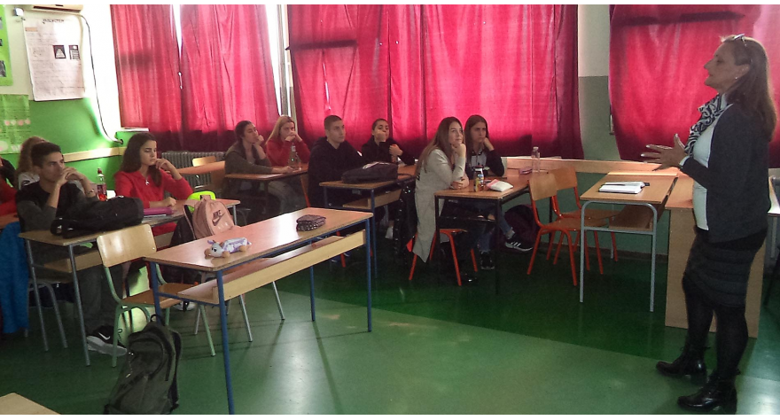 Едукацијом против трговине људима