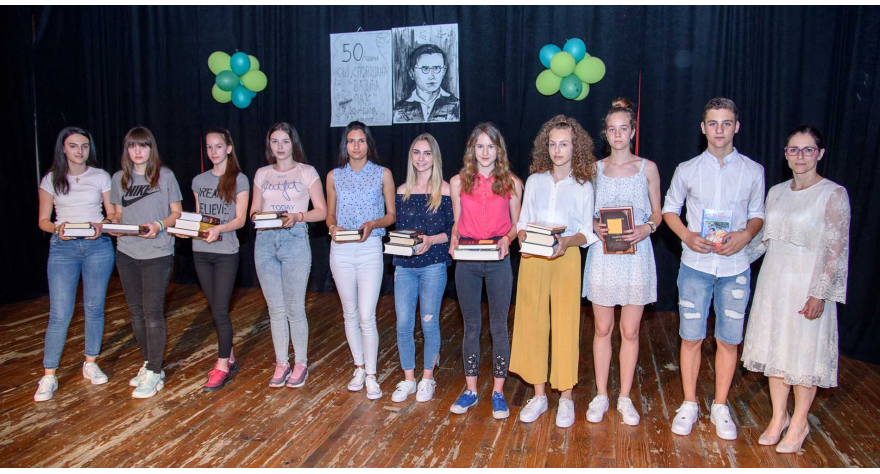 Пећиначка основна школа обележила два јубилеја