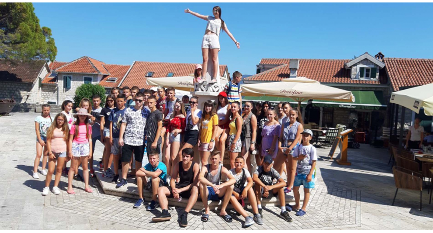 Град историје, степеница и мимозе