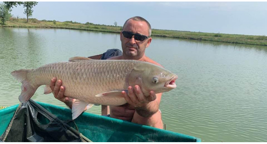 Највећи улов амур од 9 килограма