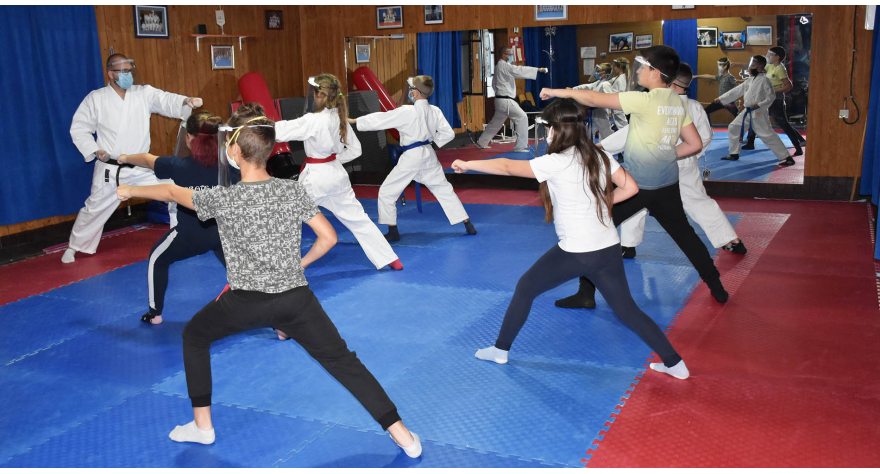 Млади шимановачки каратисти настављају са радом