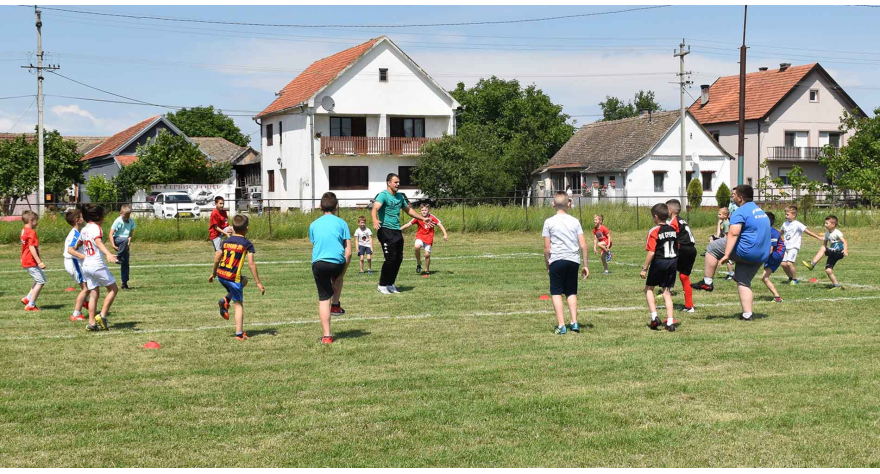 Тестирање најмлађих фудбалера у Дечу