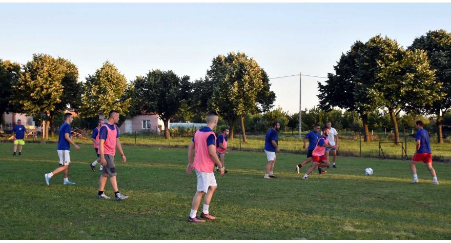 Фудбал се у Ашању вратио на „велика врата“