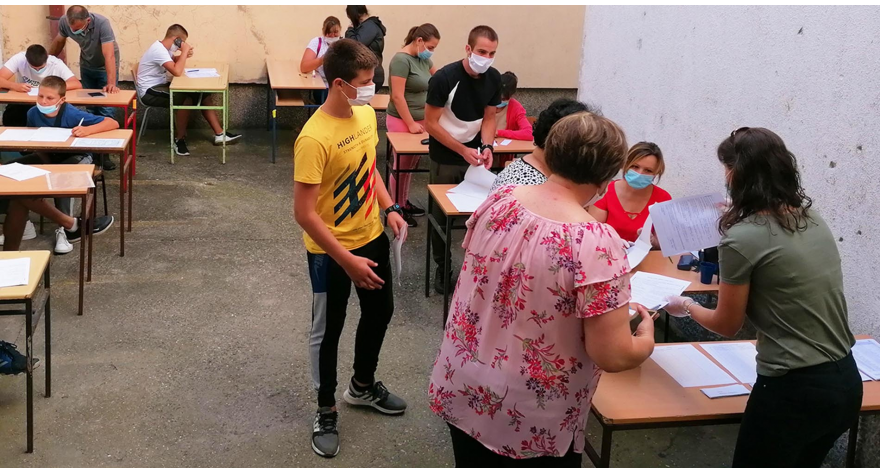 Данас и сутра упис будућих средњошколаца 