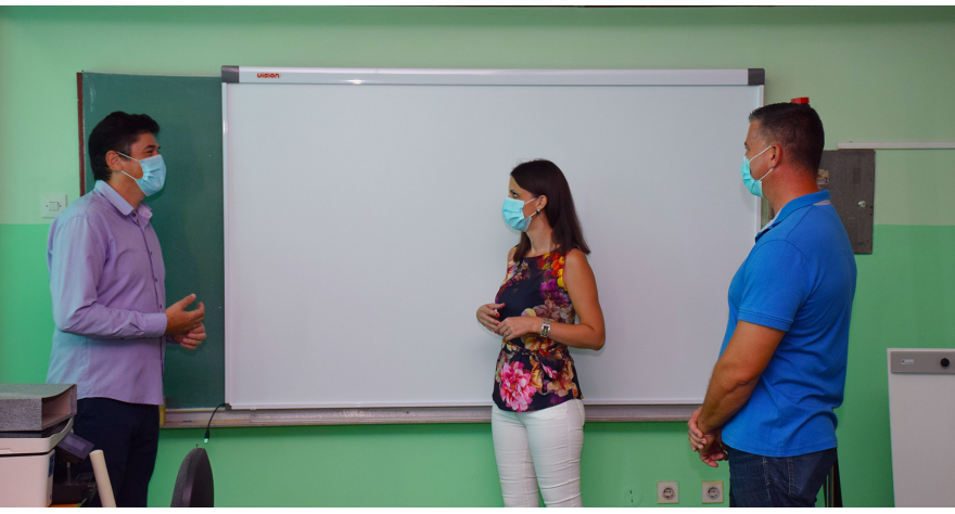 Интерактивне табле доприносе модернизацији наставе 