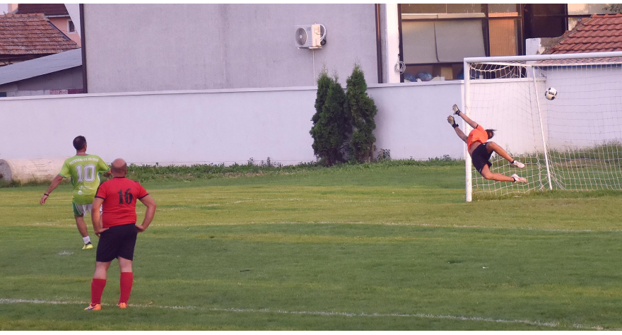 Победа ветерана Хајдука на старту сезоне