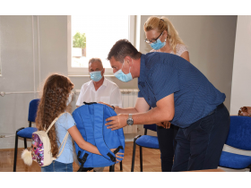 Поклон пакети за прваке