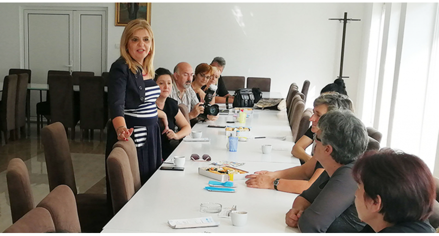 Подршка за хранитељске породице