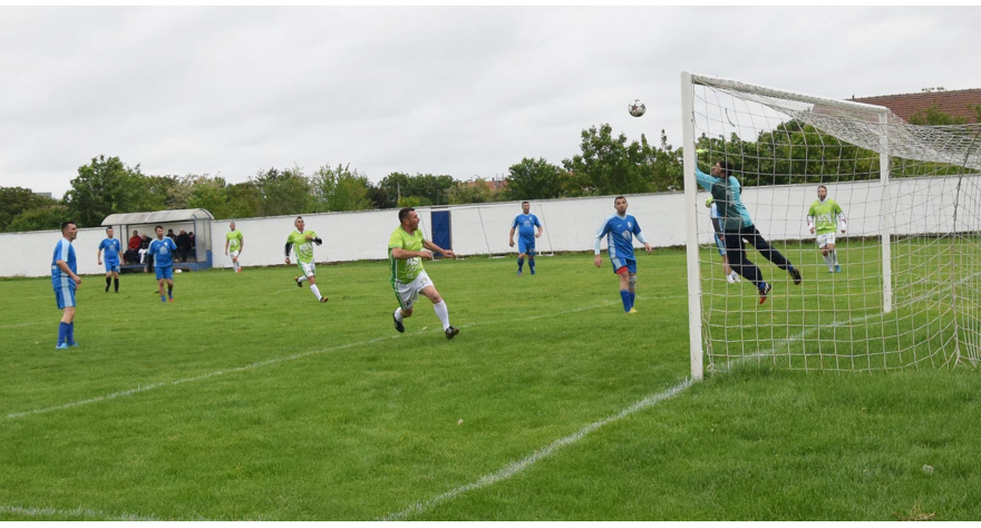 И после пораза на лидерској позицији