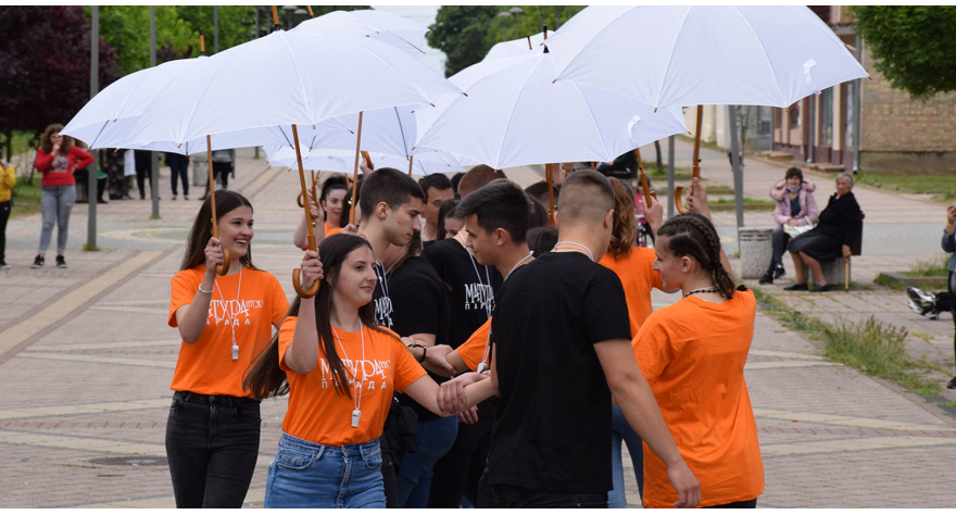 Плес са Европом уз Штрауса и коло