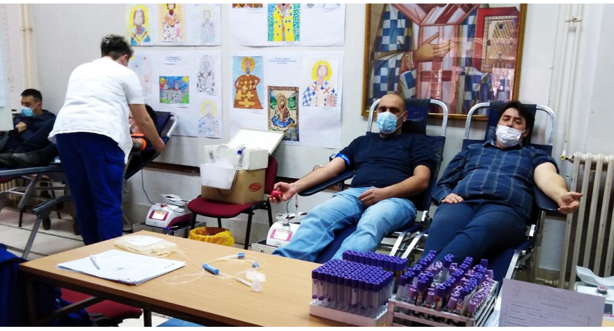 У Пећинцима и Шимановцима прикупљено 49 јединица крви