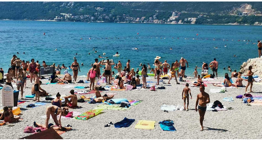 Пећиначки ученици у недељу крећу кући