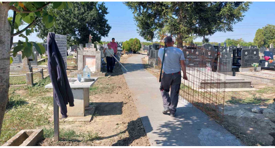 Nastavlja se uređenje mesnih grobalja
