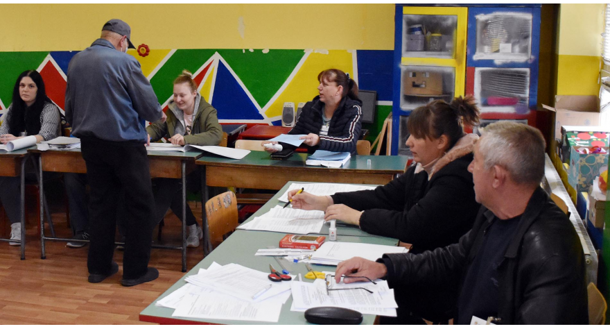 Do 17 časova glasalo 10.056 birača