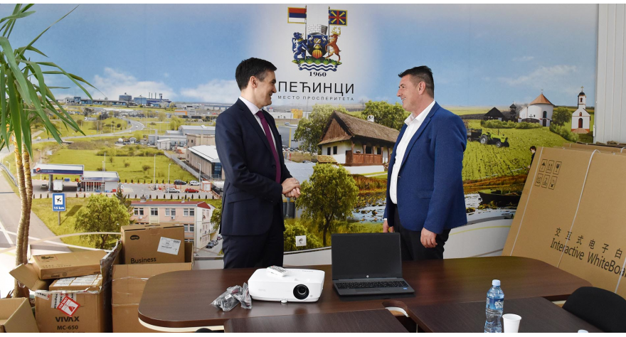 Novi investitor donirao 20.000 evra za obrazovne ustanove