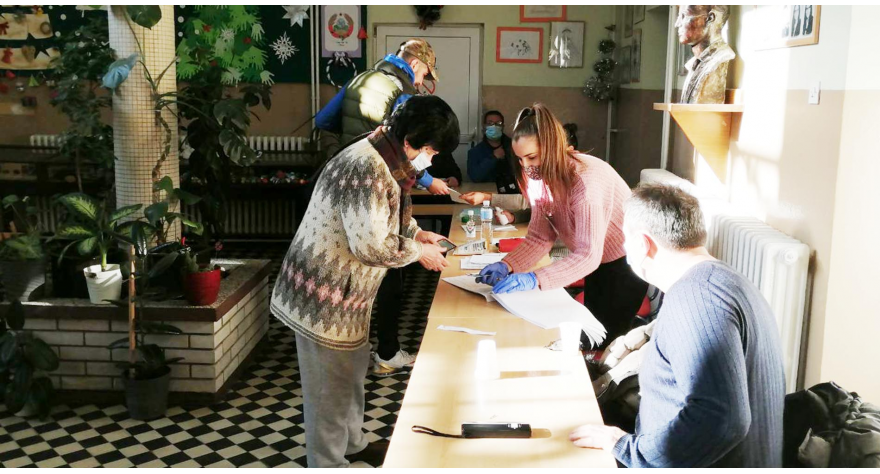 Izlaznost u opštini Pećinci preko 50 odsto