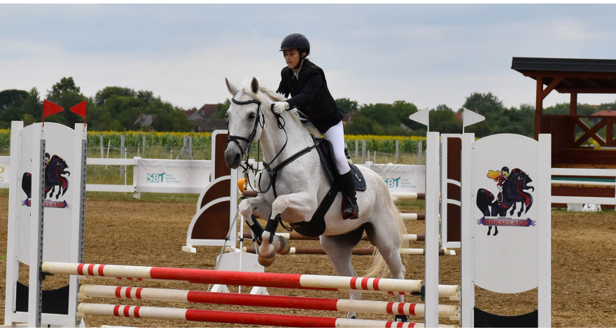 У Дечу проглашени прваци Српске препонске лиге