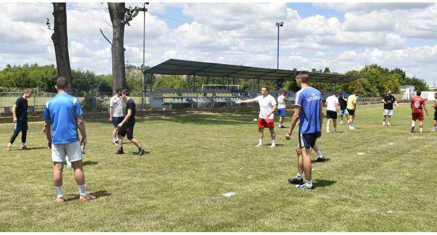 Први тренинг за шимановачке фудбалере