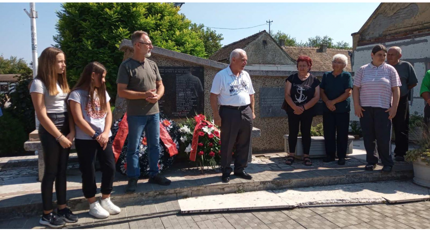 Бројна уклесана имена обавезују Купинце