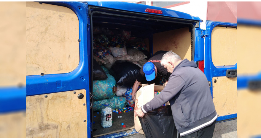 Испоручено још 700 килограма чепова