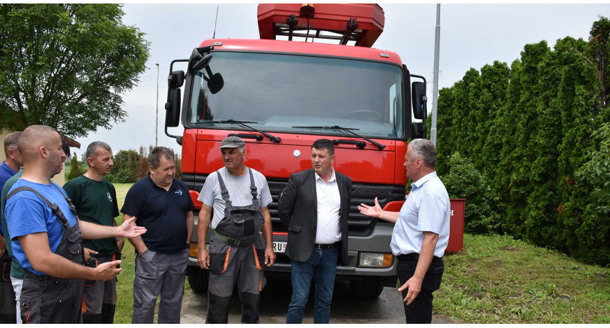 Ново возило подиже квалитет комуналних услуга