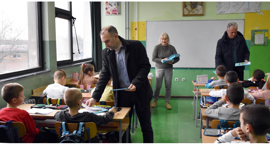 Уз Пажљивка деца безбеднија у саобраћају