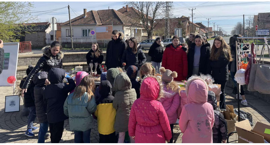 Srednjoškolci organizovali bazar za Uroša