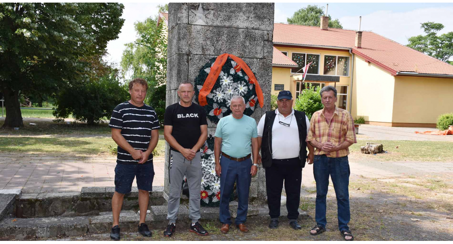 У Суботишту положен венац на спомен обележје