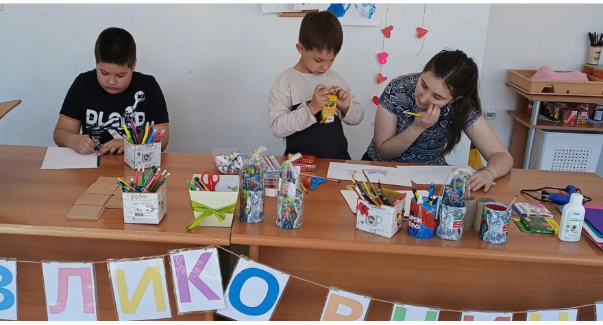 Сутра и прекосутра хуманитарни базар Разликовнице