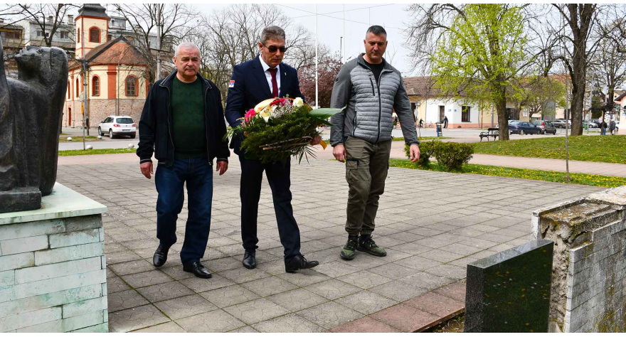 Свака жртва у наметнутом и неправедном рату је превелика